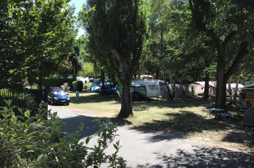Camping Arvier In Het Aostadal Zowel Huren Als Kamperen